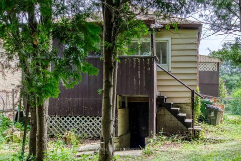 Photo 20 at 10 Thatcher Avenue, Cliffcrest, Toronto