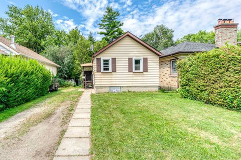 Photo 26 at 10 Thatcher Avenue, Cliffcrest, Toronto