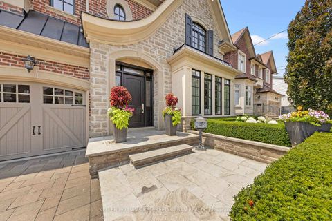 Photo 3 at 4 Community Circle, Willowdale West, Toronto