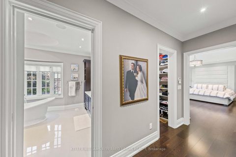 Photo 21 at 4 Community Circle, Willowdale West, Toronto