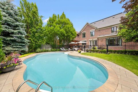 Photo 38 at 4 Community Circle, Willowdale West, Toronto