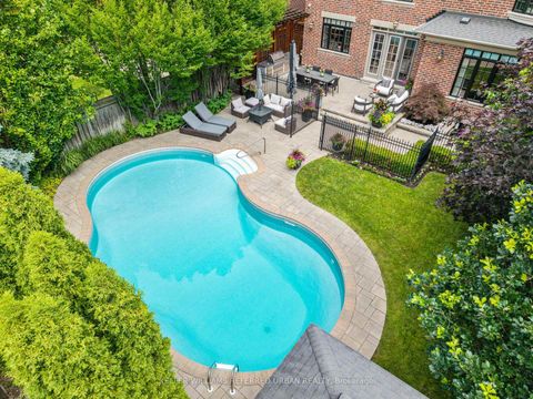 Photo 42 at 4 Community Circle, Willowdale West, Toronto