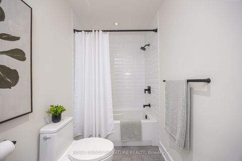 Photo 14 at 6 - 101 Glen Manor Drive, The Beaches, Toronto