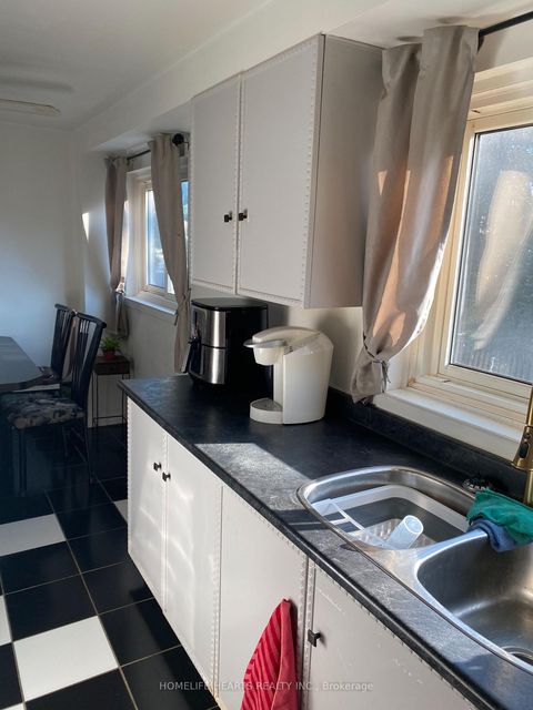 Photo 24 at 22 - 21 Rockwood Drive, Cliffcrest, Toronto