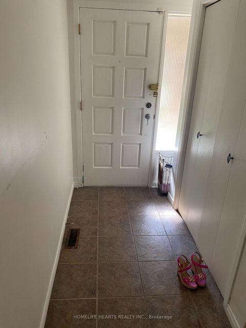 Photo 25 at 22 - 21 Rockwood Drive, Cliffcrest, Toronto