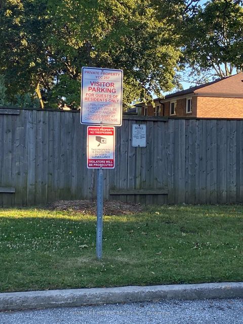 Photo 29 at 22 - 21 Rockwood Drive, Cliffcrest, Toronto
