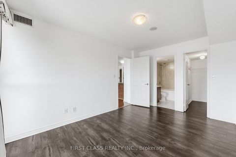 Photo 14 at 922 - 35 Hollywood Avenue, Willowdale East, Toronto