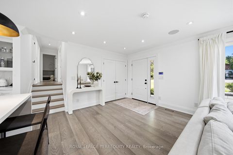 Photo 4 at 196 Dew Street, King City, King