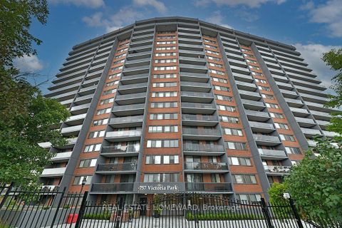 Photo 10 at 106 - 757 Victoria Park Avenue, Oakridge, Toronto