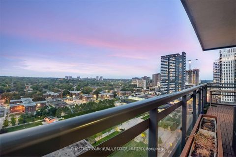 Photo 1 at 1009 - 225 Sackville Street, Regent Park, Toronto