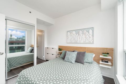 Photo 8 at 1009 - 225 Sackville Street, Regent Park, Toronto
