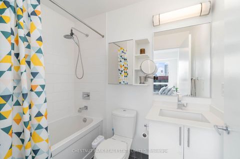Photo 10 at 1009 - 225 Sackville Street, Regent Park, Toronto