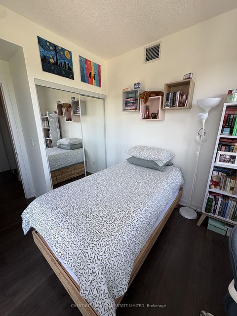 Photo 16 at 1009 - 225 Sackville Street, Regent Park, Toronto
