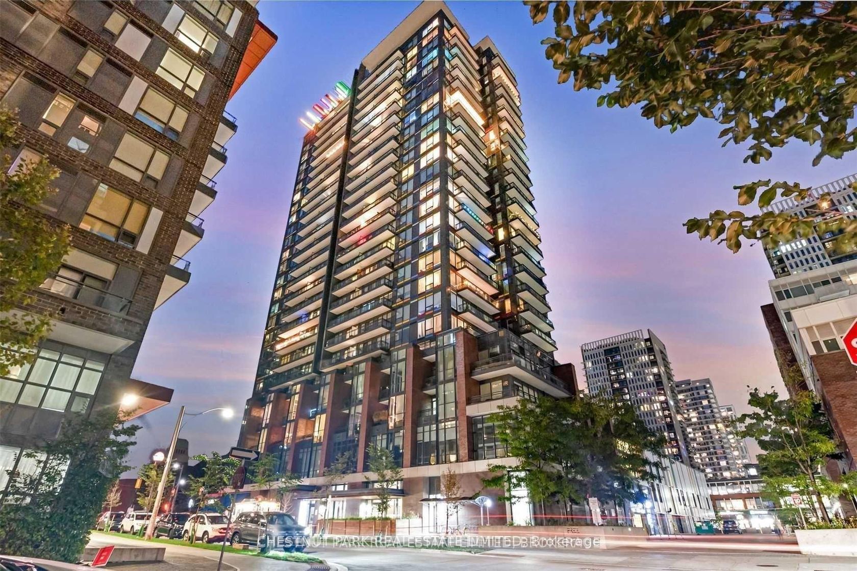 1009 - 225 Sackville Street, Regent Park, Toronto photo 2