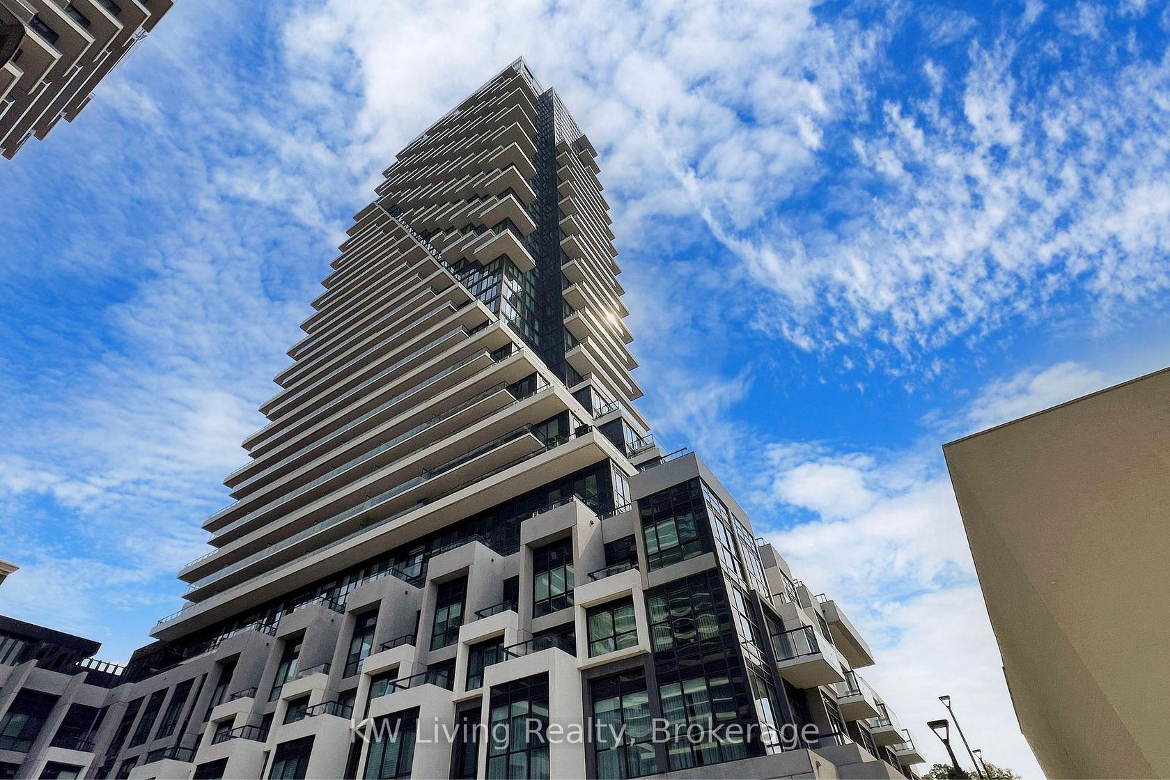1608 - 30 Inn on the Park Drive, Don Mills, Toronto 