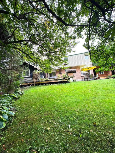 Photo 19 at 45 Sandusky Crescent, Aurora Highlands, Aurora