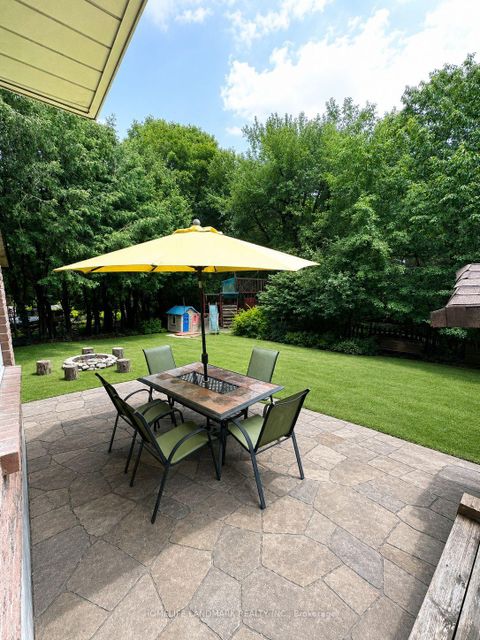 Photo 21 at 45 Sandusky Crescent, Aurora Highlands, Aurora