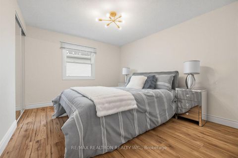 Photo 19 at 416 Alex Doner Drive, Glenway Estates, Newmarket