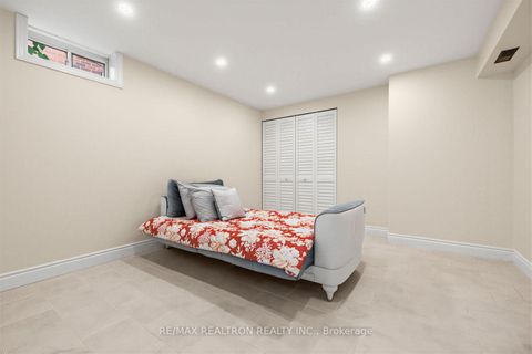 Photo 22 at 416 Alex Doner Drive, Glenway Estates, Newmarket