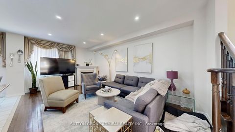 Photo 6 at 27 Givon Street, Patterson, Vaughan