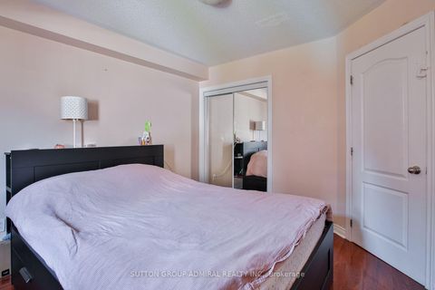 Photo 31 at 27 Givon Street, Patterson, Vaughan