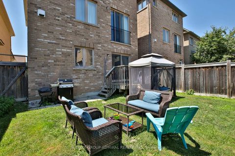 Photo 34 at 27 Givon Street, Patterson, Vaughan