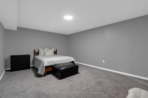 Photo 34 at 2215 Nevils Street, Alcona, Innisfil