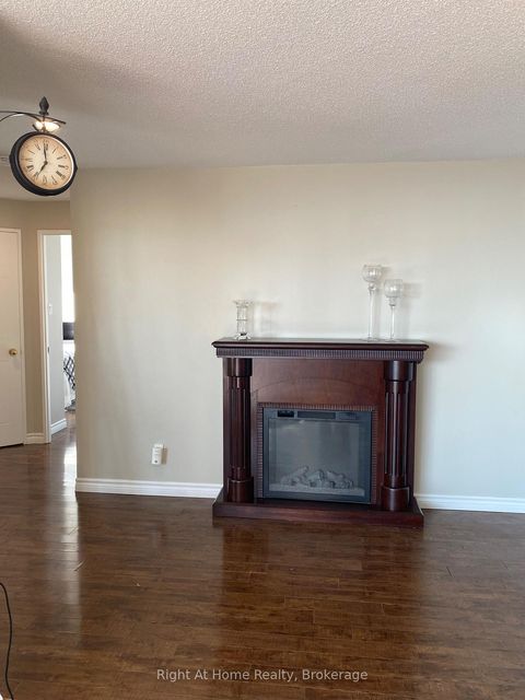 Photo 12 at 1215 - 11753 Sheppard Avenue E, Rouge E11, Toronto
