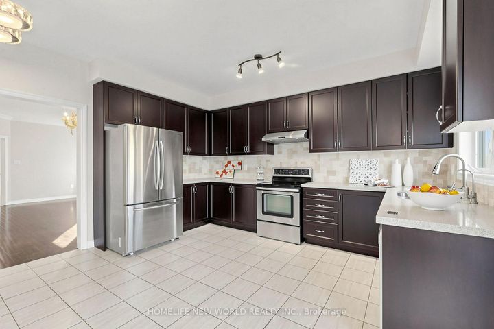 Photo 15 at 20 Pineforest Place, Wismer, Markham