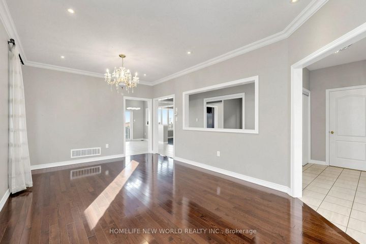 Photo 17 at 20 Pineforest Place, Wismer, Markham