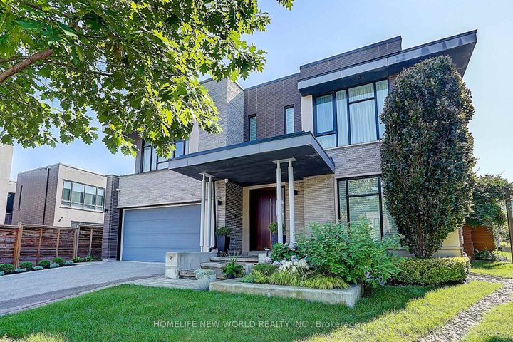Photo 1 at 7 Valliere Place W, Bayview Village, Toronto