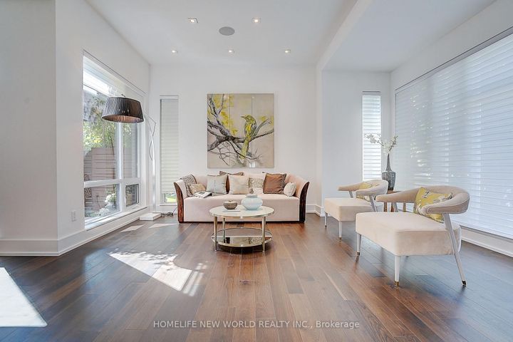 Photo 4 at 7 Valliere Place W, Bayview Village, Toronto