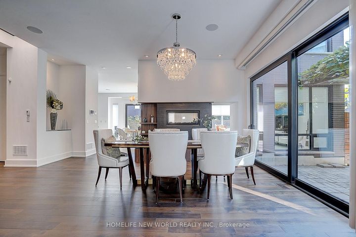 Photo 7 at 7 Valliere Place W, Bayview Village, Toronto