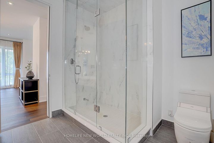 Photo 33 at 7 Valliere Place W, Bayview Village, Toronto