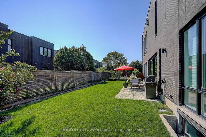 Photo 49 at 7 Valliere Place W, Bayview Village, Toronto