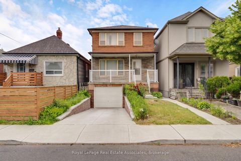Photo 0 at 5 Homeview Avenue, Smythe, Toronto