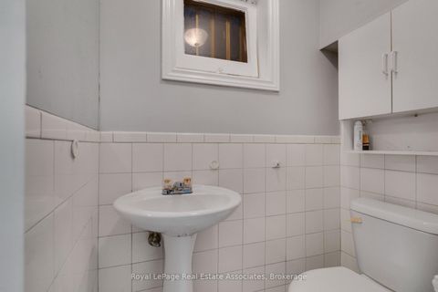 Photo 30 at 5 Homeview Avenue, Smythe, Toronto