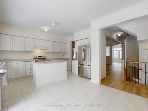 Photo 23 at 6 Grieve Avenue, Sutton & Jackson's Point, Georgina
