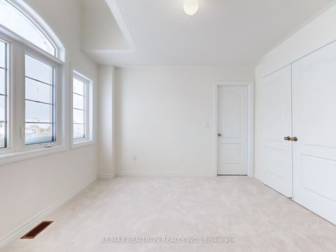 Photo 41 at 6 Grieve Avenue, Sutton & Jackson's Point, Georgina