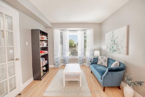 Photo 12 at 3 Teal Place, Painswick South, Barrie