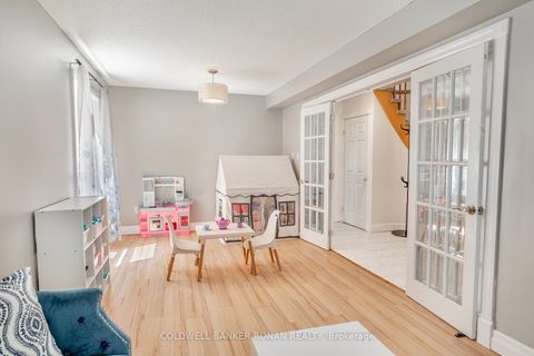 Photo 14 at 3 Teal Place, Painswick South, Barrie