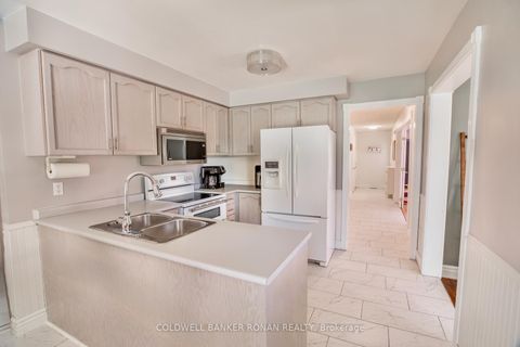 Photo 15 at 3 Teal Place, Painswick South, Barrie