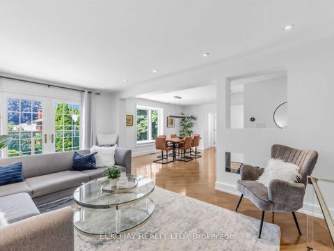 Photo 9 at 22 Meadowglade Crescent, Henry Farm, Toronto