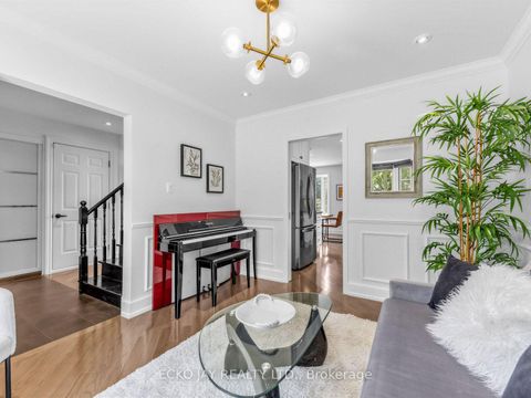Photo 17 at 22 Meadowglade Crescent, Henry Farm, Toronto