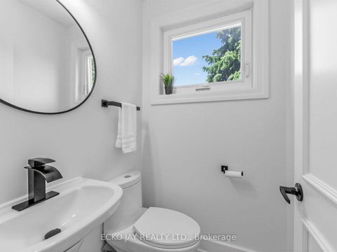Photo 18 at 22 Meadowglade Crescent, Henry Farm, Toronto
