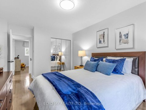 Photo 24 at 22 Meadowglade Crescent, Henry Farm, Toronto