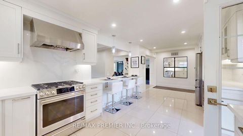 Photo 11 at 438 Woodbridge Avenue, West Woodbridge, Vaughan