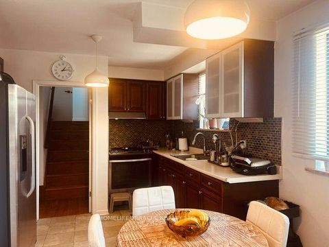 Photo 9 at 58 Telco Crescent, Pelmo Park W4, Toronto