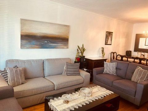 Photo 14 at 58 Telco Crescent, Pelmo Park W4, Toronto