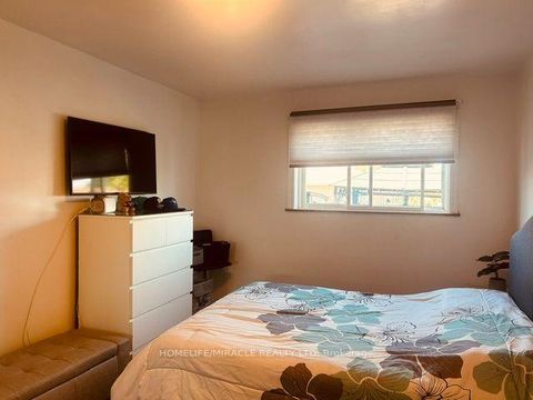 Photo 21 at 58 Telco Crescent, Pelmo Park W4, Toronto